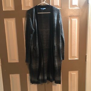 Vera Wang Long Sweater Cardigan Size XLG